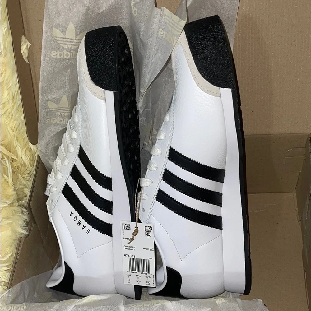 Adidas Original’s Samoa Men’s White and Black Sneakers Size 12 NWT